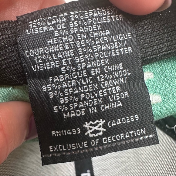 Chicago White Sox Green New Era 39 Baseball Hat. Size medium/large - Picture 5 of 15